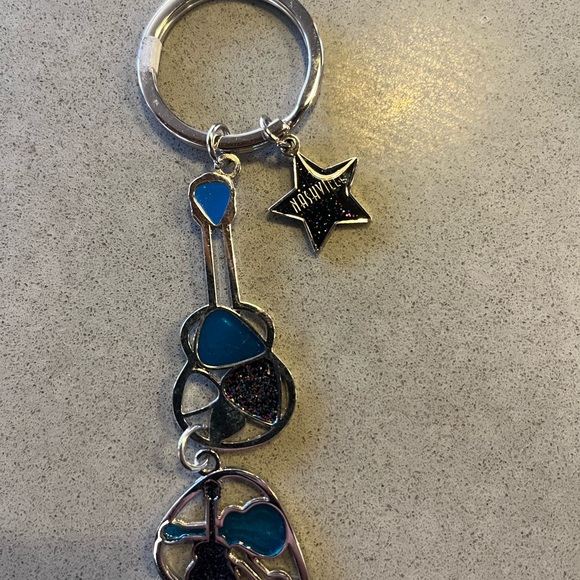 Keychain - Picture 3 of 3